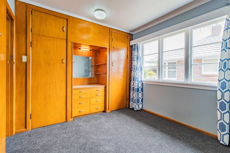 Photo of property in 10 Mount View Road, Melville, Hamilton, 3206