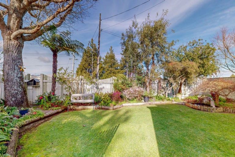 Photo of property in 12 Miller Avenue, Paeroa, 3600