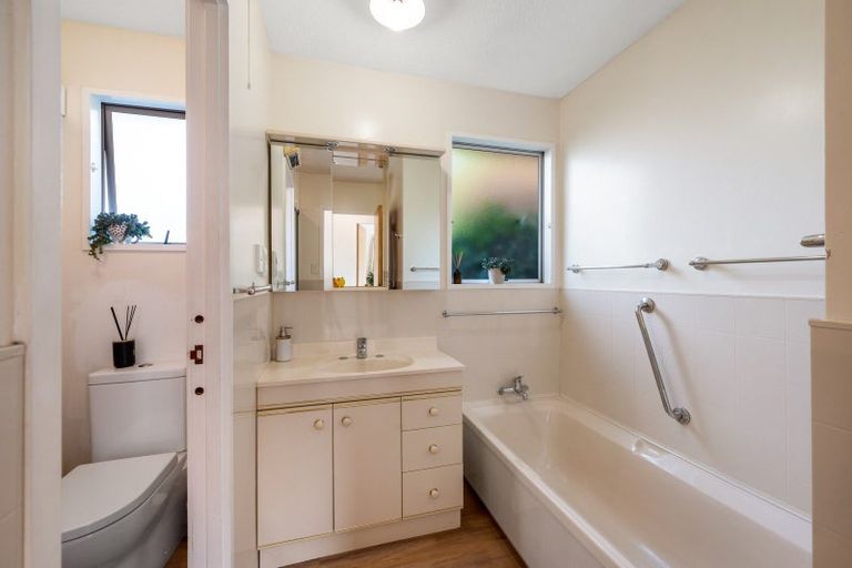 Photo of property in 140 Aubrey Road, Wanaka, 9305