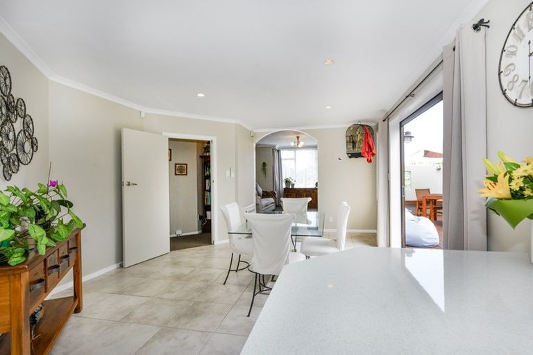 Photo of property in 504 Burnett Street, Mahora, Hastings, 4120