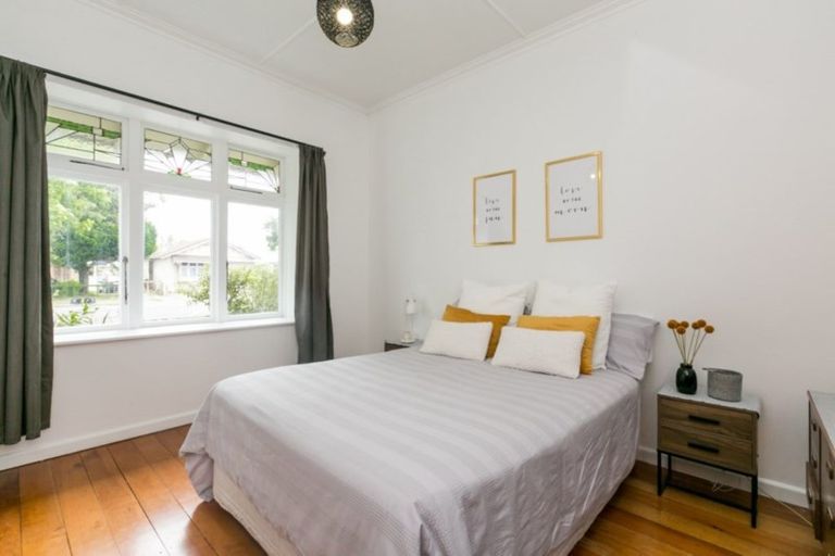 Photo of property in 143 Vigor Brown Street, Napier South, Napier, 4110