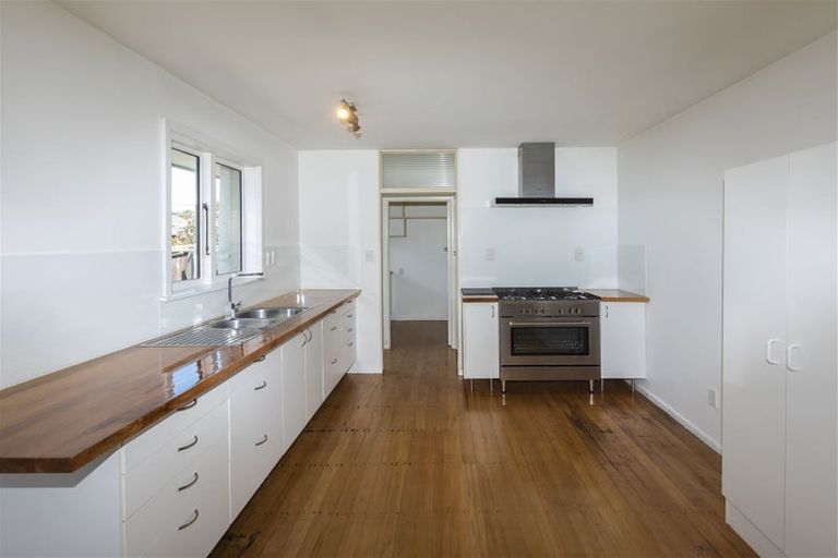 Photo of property in 6 Palmside Street, Somerfield, Christchurch, 8024