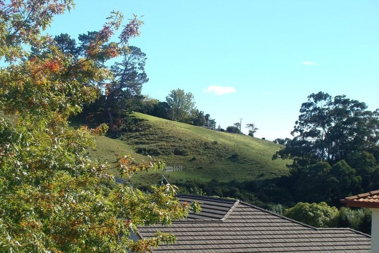 Photo of property in 52 Honeysuckle Lane, Ohauiti, Tauranga, 3112
