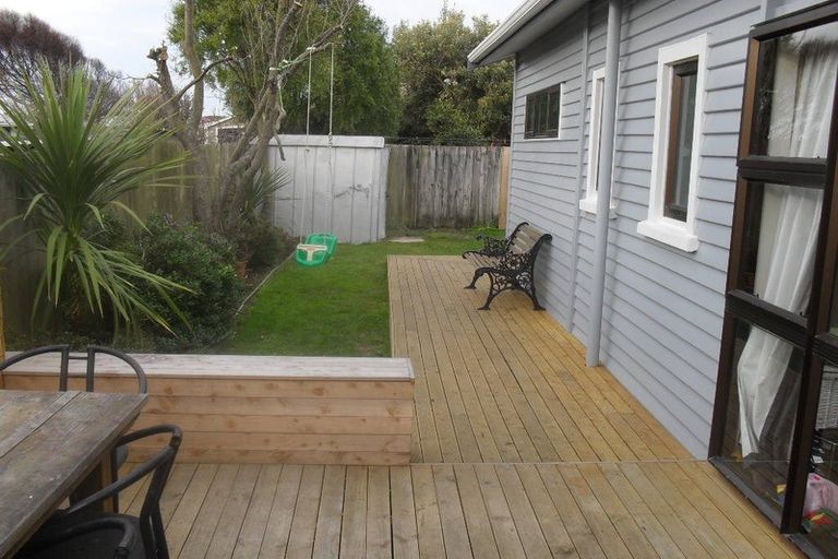 Photo of property in 343 Estuary Road, South New Brighton, Christchurch, 8062