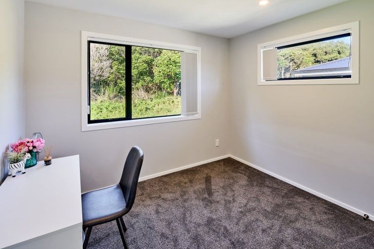 Photo of property in 92 Meremere Street, Wainuiomata, Lower Hutt, 5014
