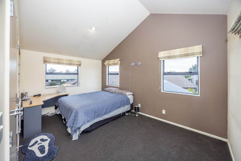 Photo of property in 52 Keswick Crescent, Huntington, Hamilton, 3210