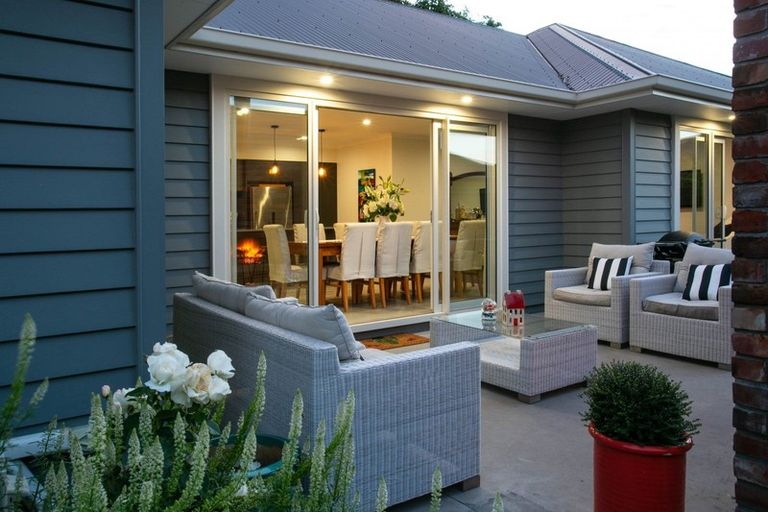 Photo of property in 8 Richards Street, Cambridge, 3434