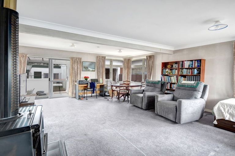 Photo of property in 18 Atkinson Street, South Dunedin, Dunedin, 9012