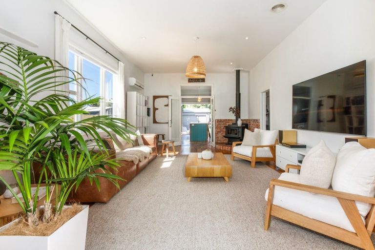 Photo of property in 69 Nelson Crescent, Napier South, Napier, 4110