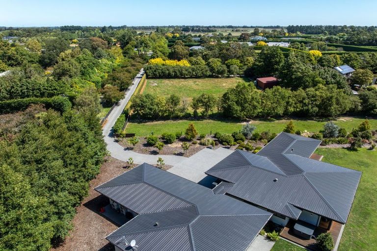 Photo of property in 43 Kingcraft Drive, Prebbleton, Christchurch, 7676