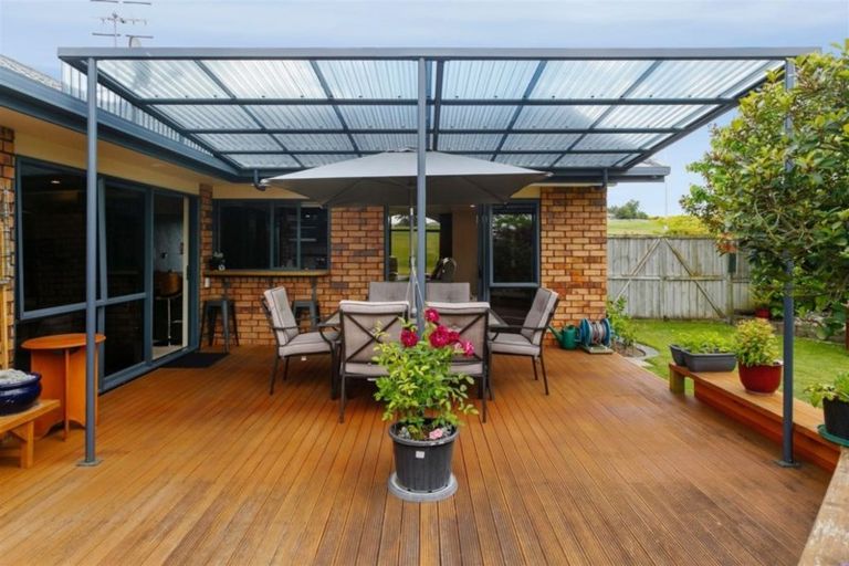 Photo of property in 35 Acacia Bay Road, Nukuhau, Taupo, 3330