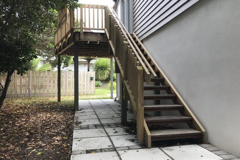 Photo of property in 841a Beach Road, Browns Bay, Auckland, 0630