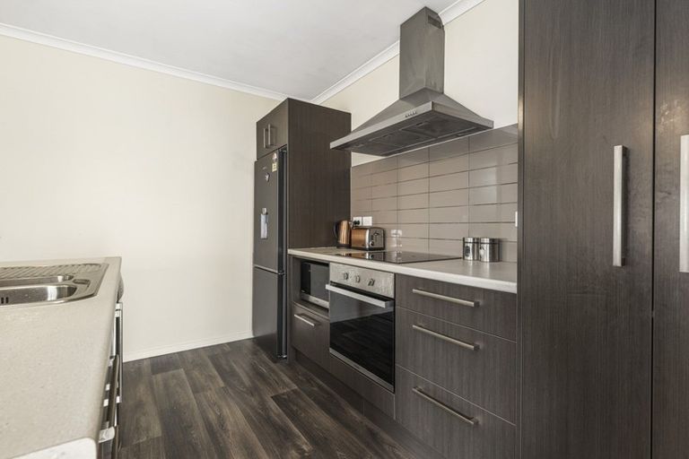 Photo of property in 9a Le Quesne Place, Fairfield, Hamilton, 3214