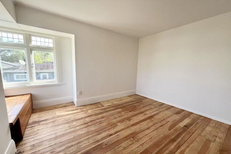 Photo of property in 95 Rosedale Road, Pinehill, Auckland, 0632