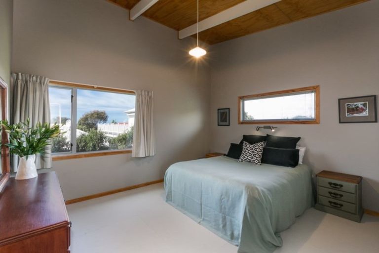 Photo of property in 61 Airini Road, Waimarama, Havelock North, 4294