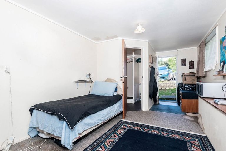 Photo of property in 292 Main Road, Tawa, Wellington, 5028