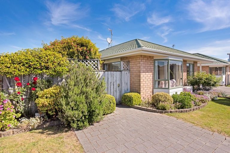 Photo of property in 19a Dennis Taylor Court, Paraparaumu, 5032