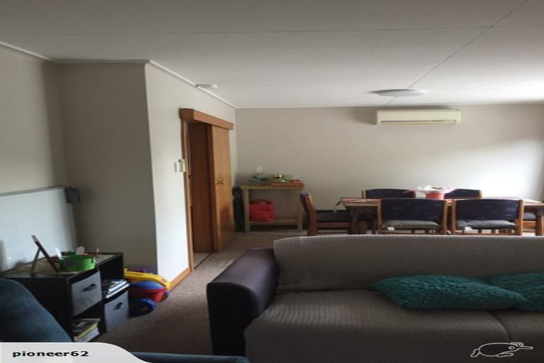 Photo of property in 2/27 Tuirau Place, Ilam, Christchurch, 8041