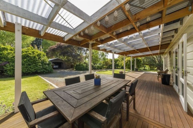 Photo of property in 18 Poplar Grove, Bulls, 4818