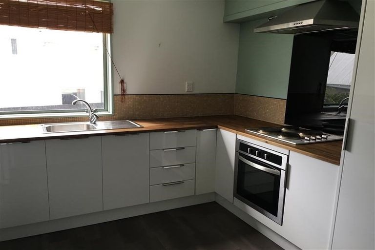 Photo of property in 4/86 Brockworth Place, Riccarton, Christchurch, 8011