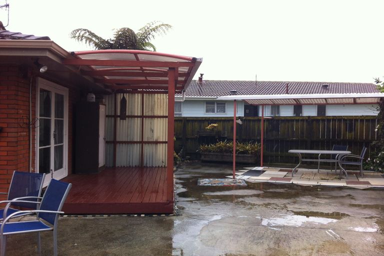 Photo of property in 12 Ashmore Place, Favona, Auckland, 2024