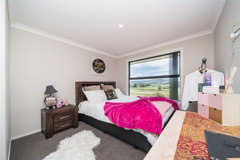 Photo of property in 34 Rodeo Drive, Kelvin Grove, Palmerston North, 4414