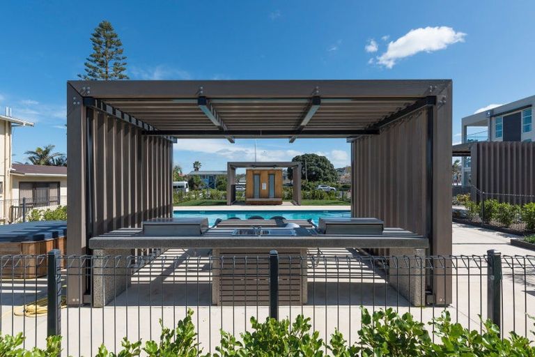 Photo of property in 12/383 Hibiscus Coast Highway, Orewa, 0931