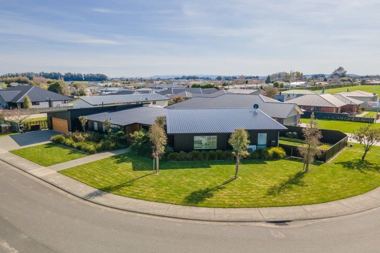 Photo of property in 8 Talboys Drive, Winton, 9720