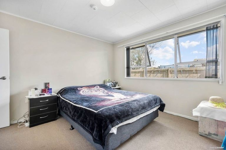 Photo of property in 1/25 Rangataua Place, Manurewa, Auckland, 2102