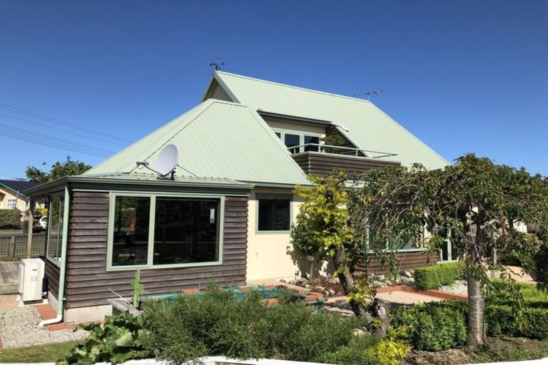 Photo of property in 22a High Street, Balclutha, 9230