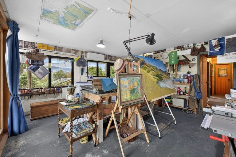 Photo of property in 35 Merlincote Crescent, Governors Bay, 8971