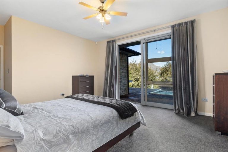 Photo of property in 7 Tall Tree Lane, Mount Creighton, Queenstown, 9371