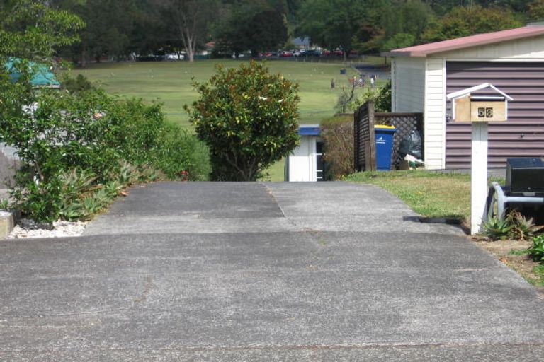 Photo of property in 53 La Rosa Street, Green Bay, Auckland, 0604