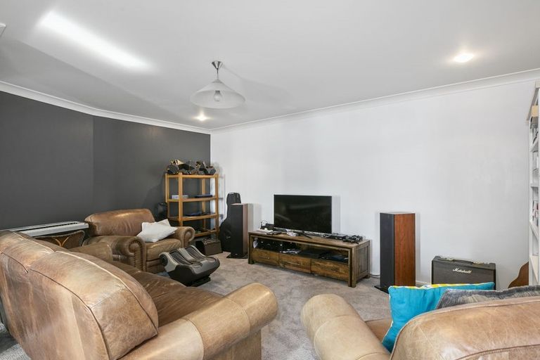 Photo of property in 56 Aramoana Road, Careys Bay, Port Chalmers, 9082