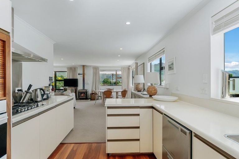 Photo of property in 102 Hunter Crescent, Wanaka, 9305