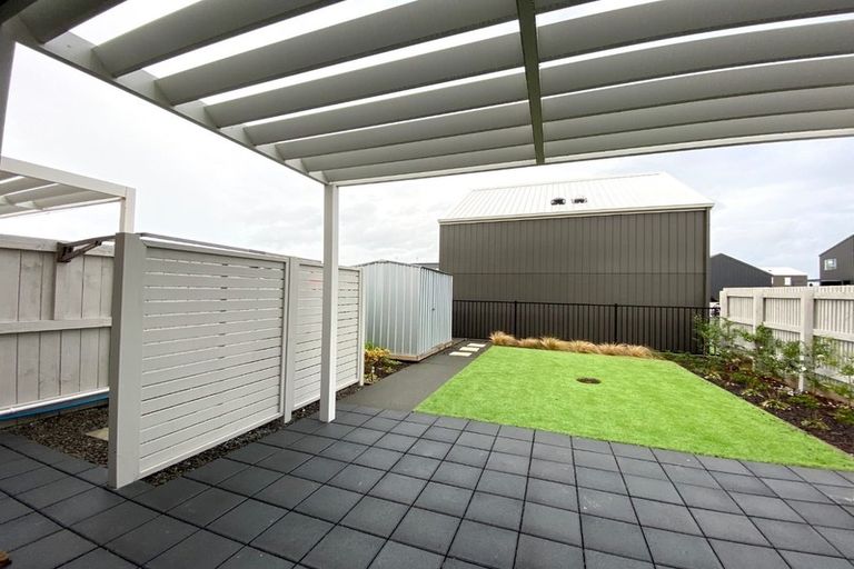 Photo of property in 82 Flat Bush School Road, Flat Bush, Auckland, 2019