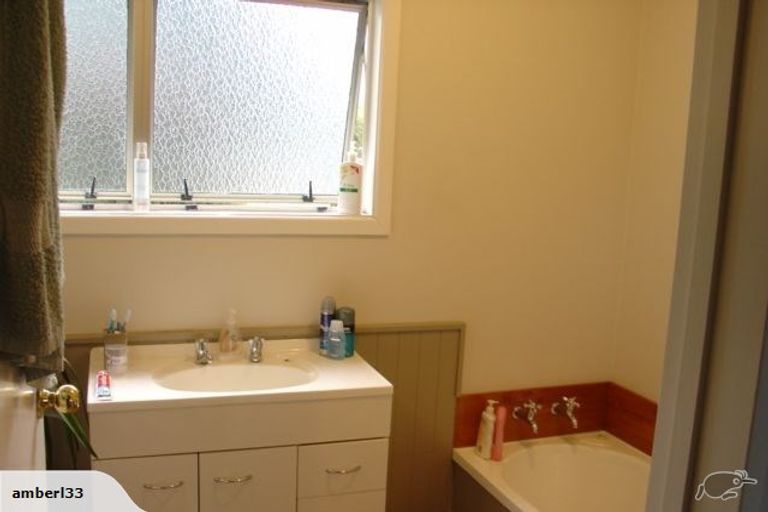 Photo of property in 125 Taylor Street, Carterton, 5713