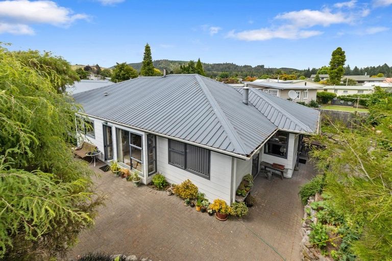 Photo of property in 52 Lynmore Avenue, Lynmore, Rotorua, 3010