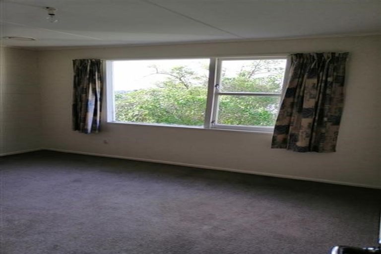 Photo of property in 1/14 Quinn Grove, Ranui, Porirua, 5024