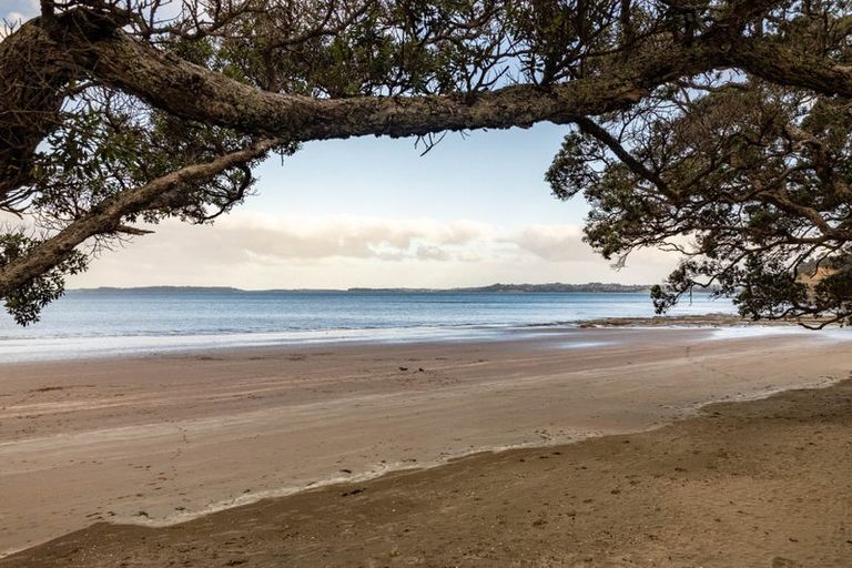 Photo of property in 875 Hibiscus Coast Highway, Waiwera, Orewa, 0994