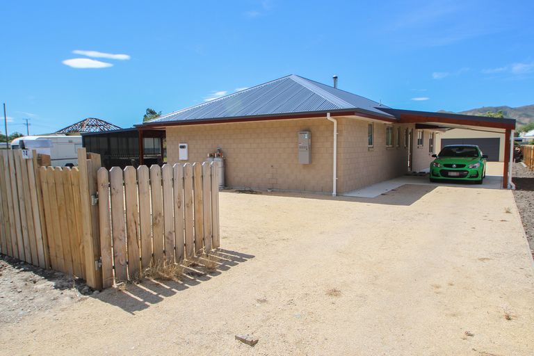 Photo of property in 74 Gordon Street, Kurow, 9435
