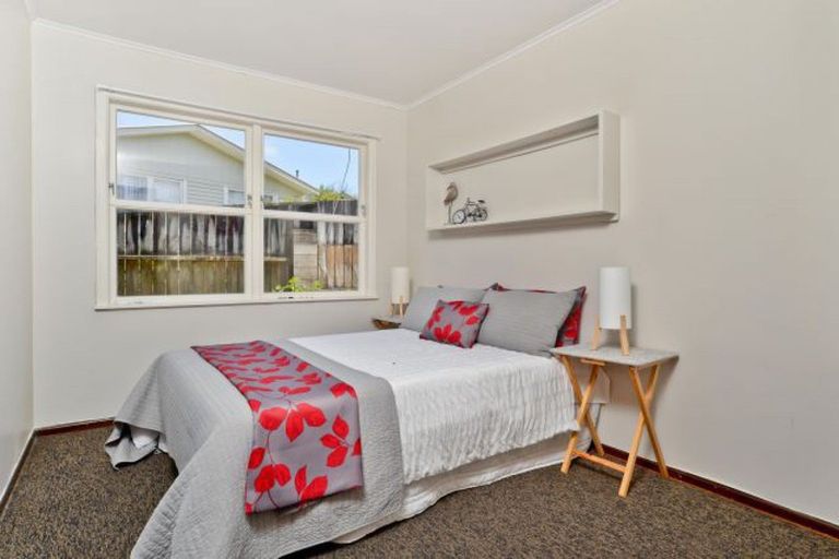 Photo of property in 10 Manapouri Place, Glenview, Hamilton, 3206