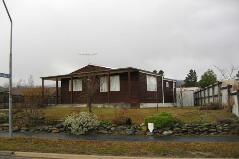 Photo of property in 17 Wishart Crescent, Cromwell, 9310