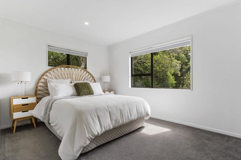 Photo of property in 1 Rakino Avenue, Manly, Whangaparaoa, 0930