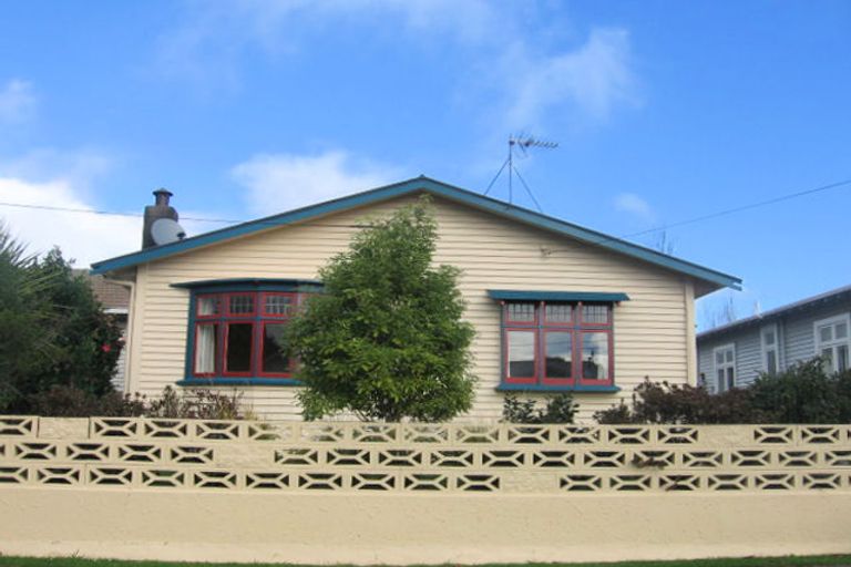 Photo of property in 10a Heath Grove, Waiwhetu, Lower Hutt, 5010