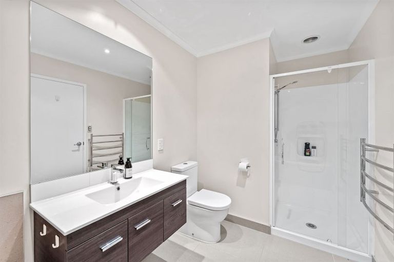 Photo of property in 24 Cape Cod Drive, Gulf Harbour, Whangaparaoa, 0930