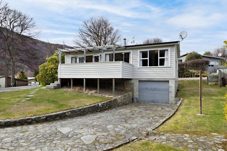 Photo of property in 38 Bedford Street, Arrowtown, 9302