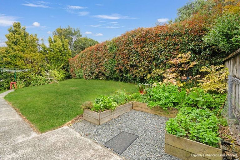 Photo of property in 14 View Street, Maungaturoto, 0520