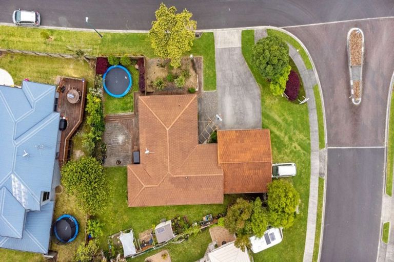 Photo of property in 1 Vanderbilt Place, Welcome Bay, Tauranga, 3112