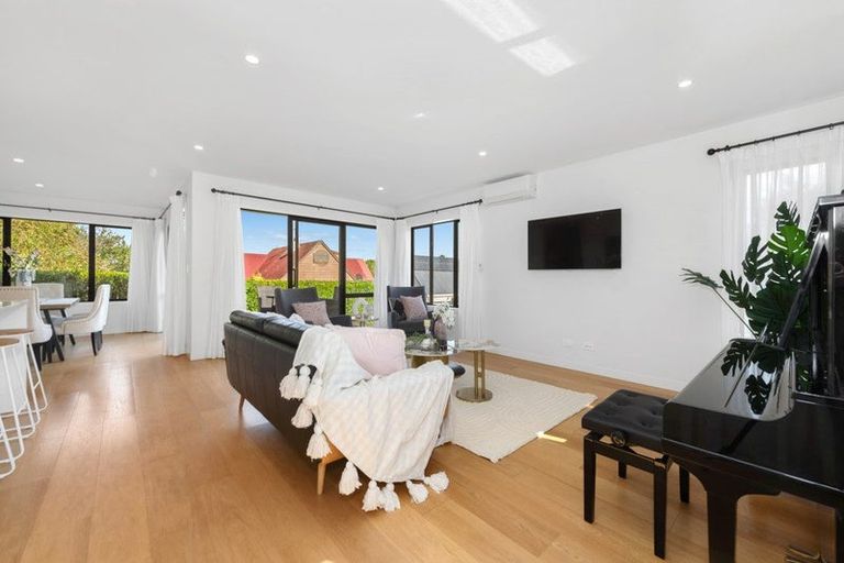 Photo of property in 38a Gills Road, Bucklands Beach, Auckland, 2014